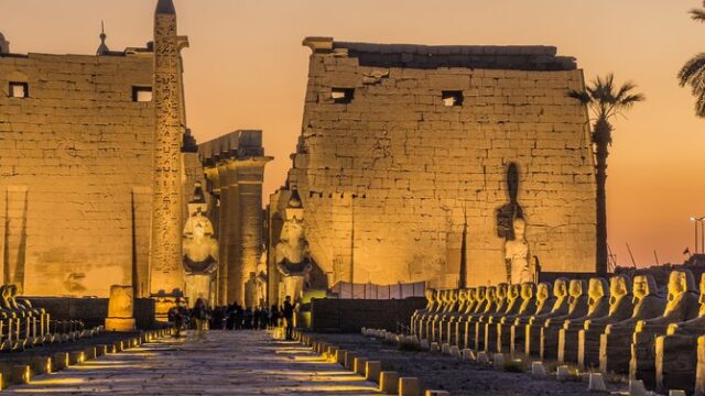 4 Days 3 Nights Egypt Travel Package To CAIRO LUXOR & ASWAN